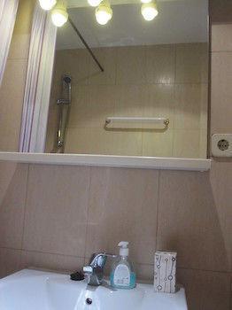 Apartamentos Madrid Hortaleza Екстериор снимка
